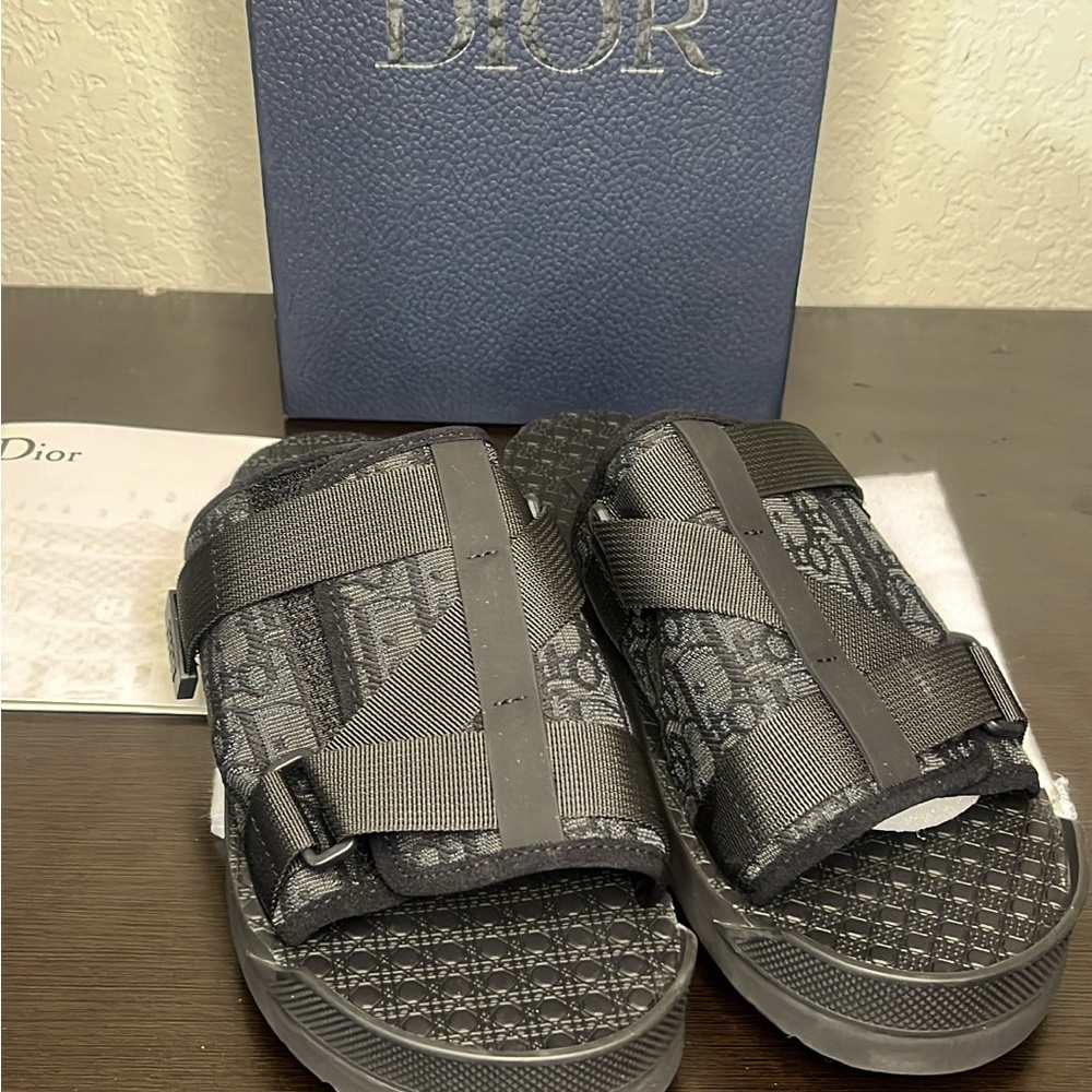 Dior Men's Black slides - Picture 2 of 3